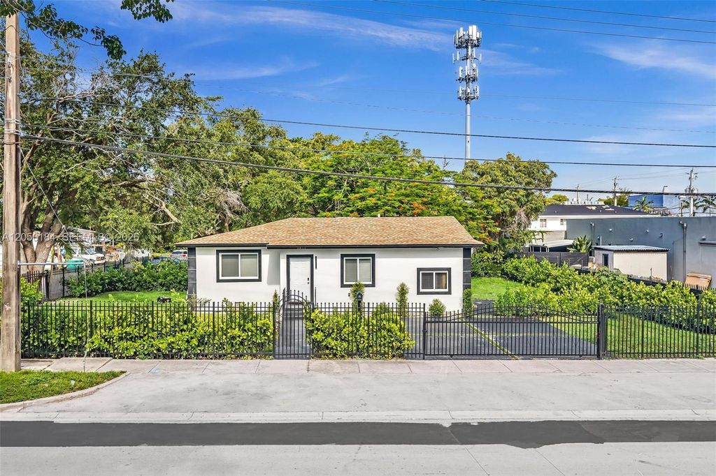 5850 NE 3rd Ave 1, Miami, FL 33137