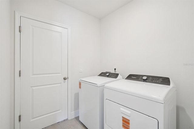 791 SUNSHOWER DRIVE, Lady Lake, FL 32159