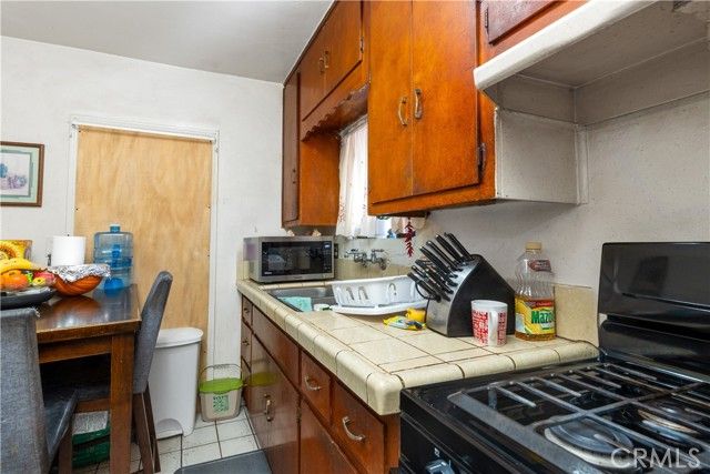 3366 Flower Street, Huntington Park, CA 90255