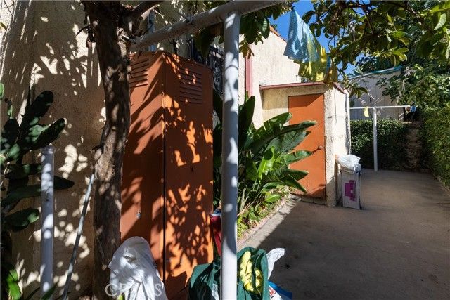 3366 Flower Street, Huntington Park, CA 90255