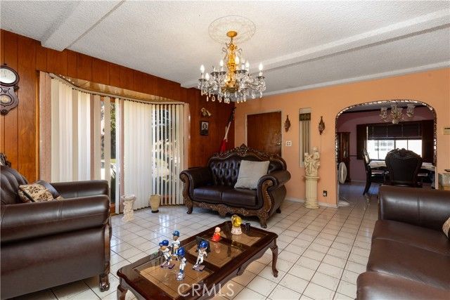 3366 Flower Street, Huntington Park, CA 90255