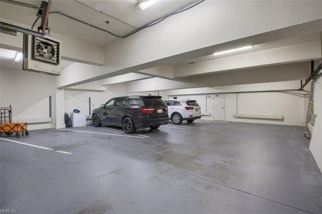 2304 Poseidon CT, Virginia Beach, VA 23451