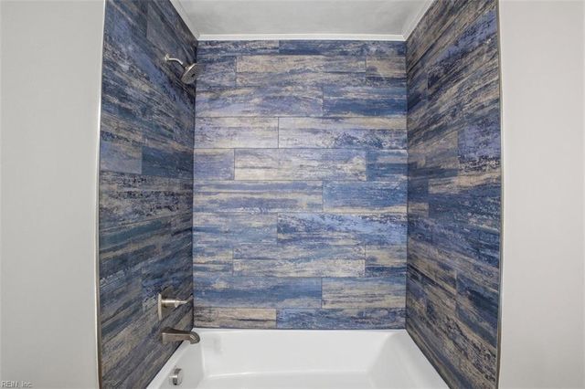 2304 Poseidon CT, Virginia Beach, VA 23451