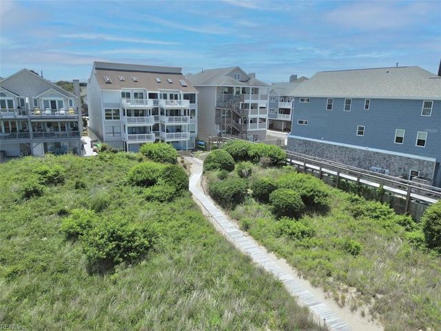 2304 Poseidon CT, Virginia Beach, VA 23451