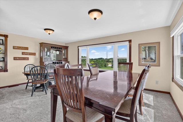 2458 S Madison Road, Beloit, WI 53511