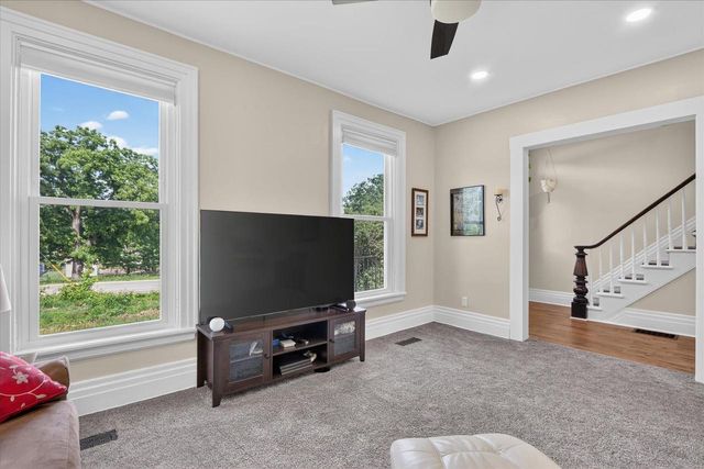 2458 S Madison Road, Beloit, WI 53511
