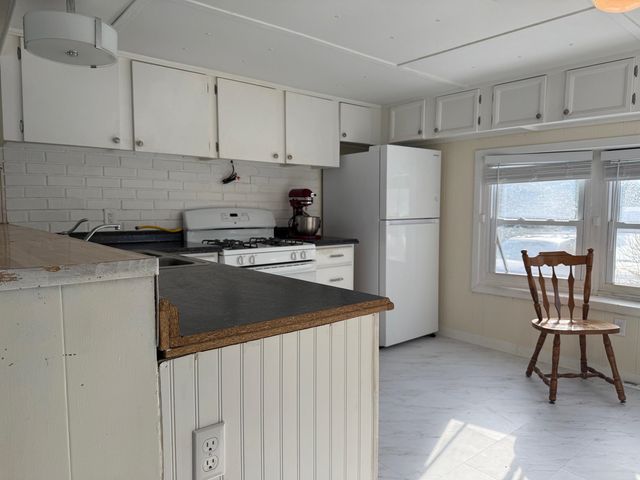 33 Rhodeside Acres, Georgia, VT 05478