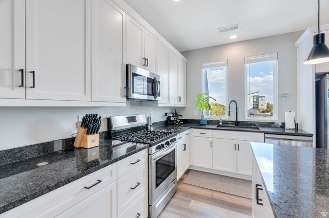 5091 W DAYBREAK PARKWAY, South Jordan, UT 84009