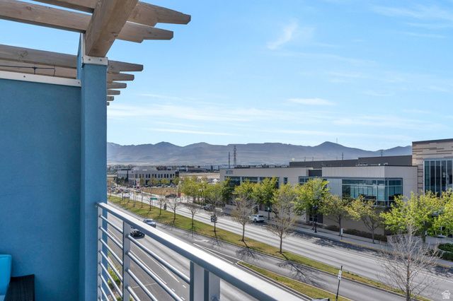 5091 W DAYBREAK PARKWAY, South Jordan, UT 84009
