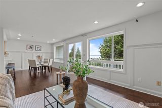 28701 6th Place S #107, Des Moines, WA 98198