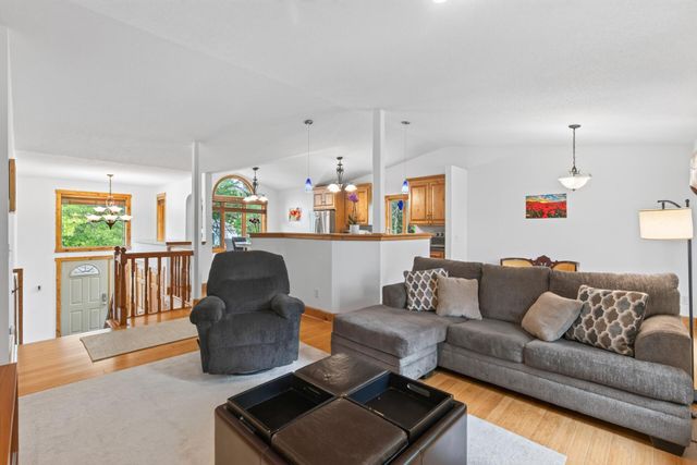 11607 Hillside Circle, Champlin, MN 55316