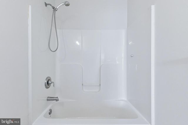 268 KENTSHIRE DRIVE, Lancaster, PA 17603