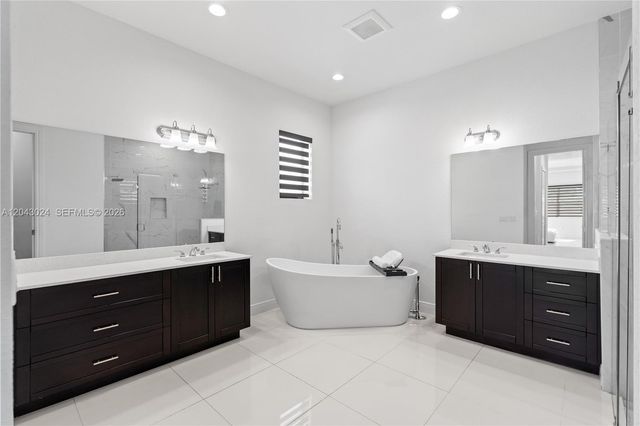 21365 SW 177th Ct, Miami, FL 33187