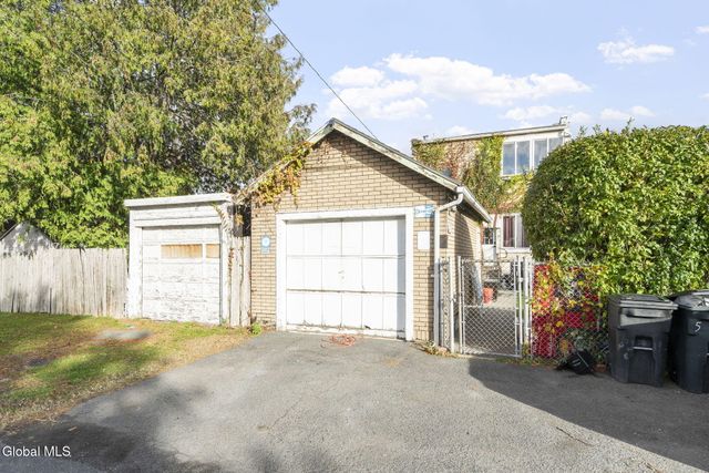 2325 4th Avenue, Watervliet, NY 12189