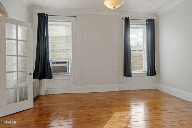 2325 4th Avenue, Watervliet, NY 12189