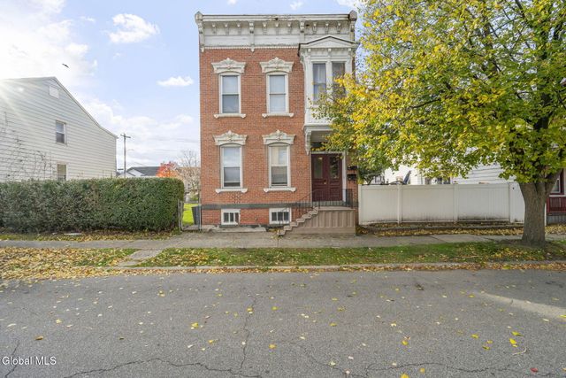 2325 4th Avenue, Watervliet, NY 12189