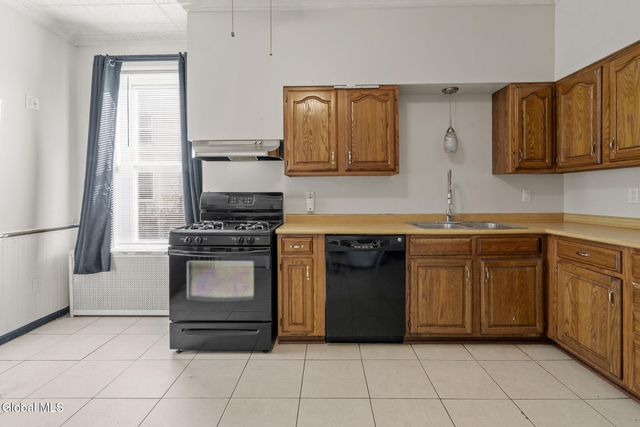 2325 4th Avenue, Watervliet, NY 12189