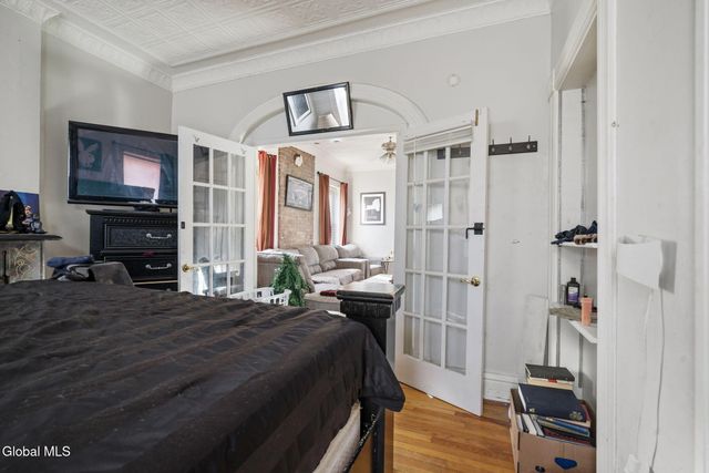 2325 4th Avenue, Watervliet, NY 12189