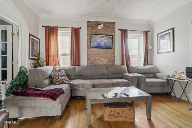 2325 4th Avenue, Watervliet, NY 12189