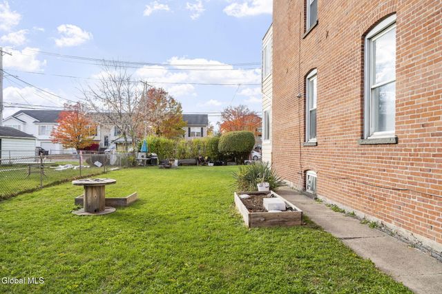 2325 4th Avenue, Watervliet, NY 12189