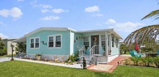 162 S Warner Drive, Jensen Beach, FL 34957