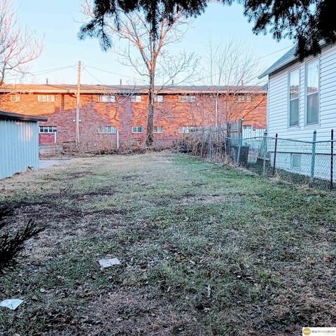 2305 S 21st Street, Omaha, NE 68108