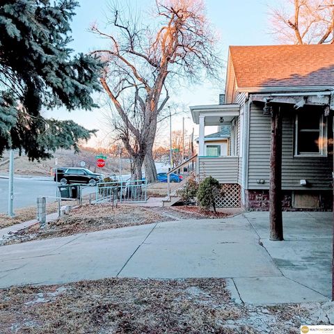 2305 S 21st Street, Omaha, NE 68108