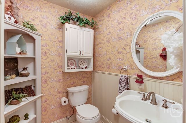 1140 Beaver Dam Road, Hoschton, GA 30548