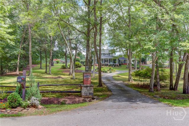 1140 Beaver Dam Road, Hoschton, GA 30548