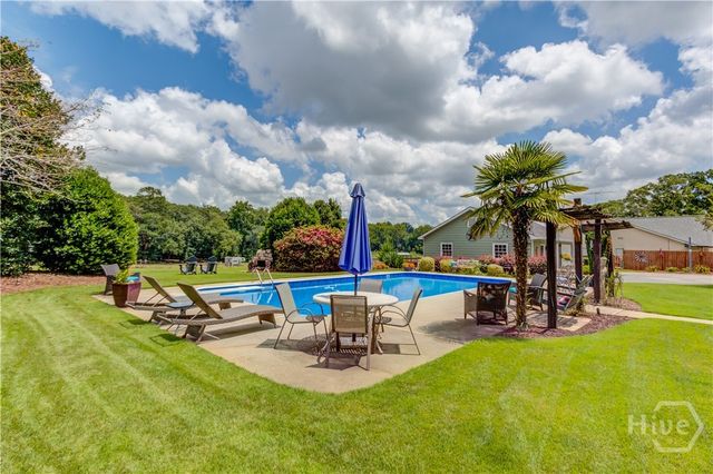 1140 Beaver Dam Road, Hoschton, GA 30548
