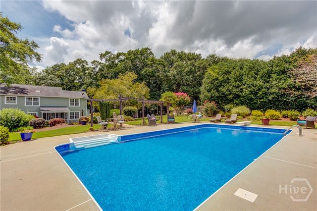 1140 Beaver Dam Road, Hoschton, GA 30548