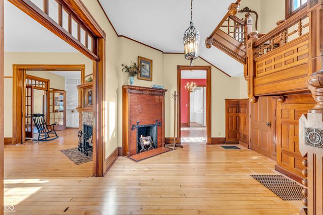 408 E Wabash Avenue, Crawfordsville, IN 47933