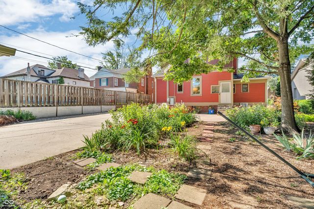 408 E Wabash Avenue, Crawfordsville, IN 47933