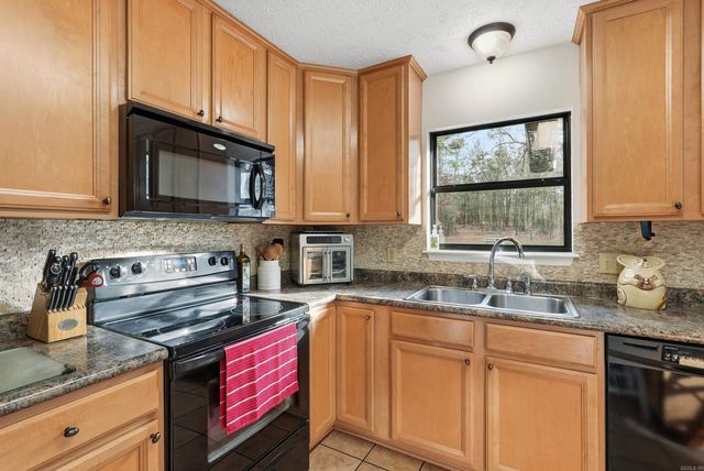 54 N Cadron Drive, Greenbrier, AR 72058