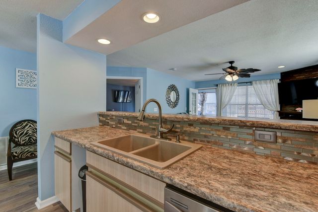 75 Anglers Pointe Drive 75-2, Branson, MO 65616