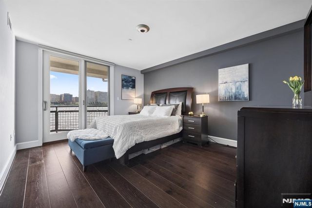 600 Harbor Boulevard 771, Weehawken, NJ 07086