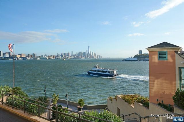 600 Harbor Boulevard 771, Weehawken, NJ 07086