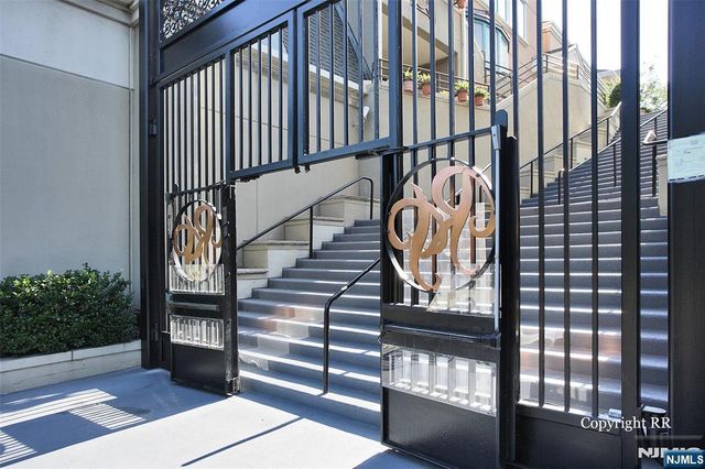 600 Harbor Boulevard 771, Weehawken, NJ 07086