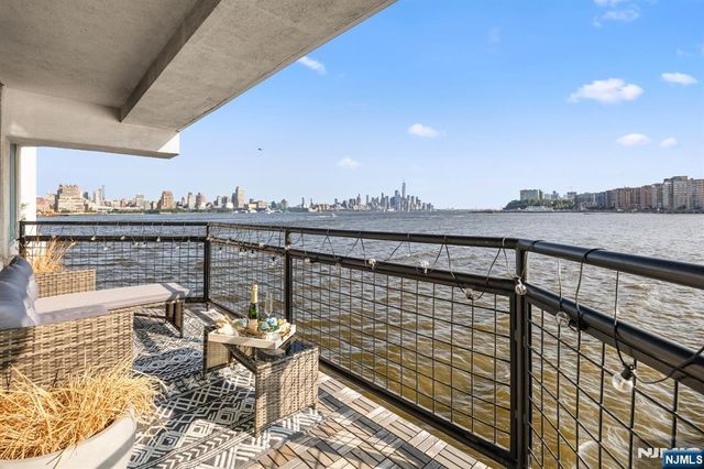 600 Harbor Boulevard 771, Weehawken, NJ 07086