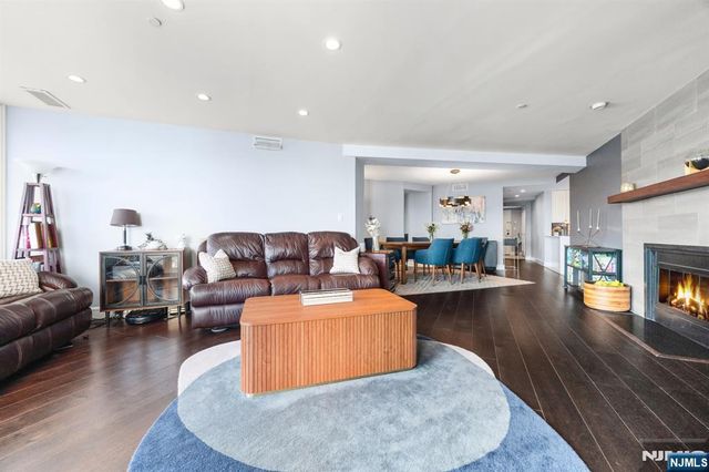 600 Harbor Boulevard 771, Weehawken, NJ 07086