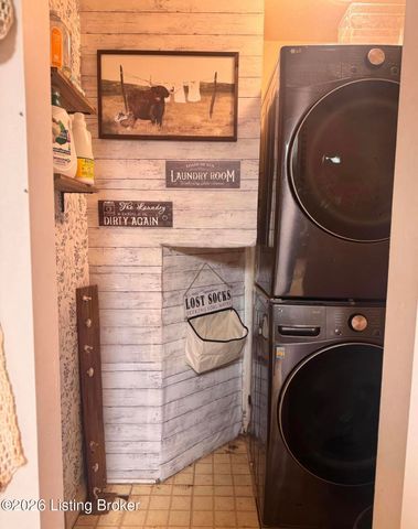 135 Porter Ln, Elizabethtown, KY 42701