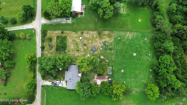 135 Porter Ln, Elizabethtown, KY 42701