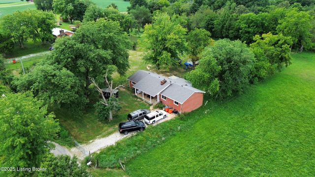 135 Porter Ln, Elizabethtown, KY 42701