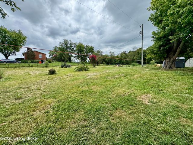 135 Porter Ln, Elizabethtown, KY 42701