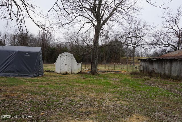 135 Porter Ln, Elizabethtown, KY 42701