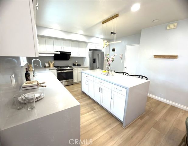 6718 N Golden West, Arcadia, CA 91007