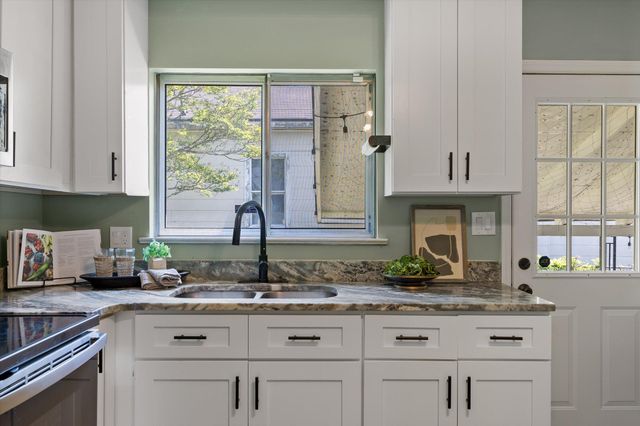 1204 E 35th Street, Chattanooga, TN 37407