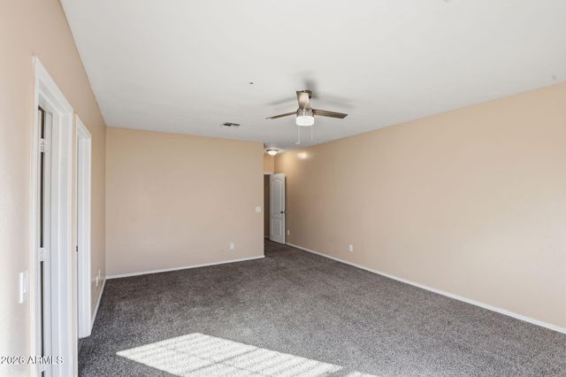 15818 N 25th Street 111, Phoenix, AZ 85032