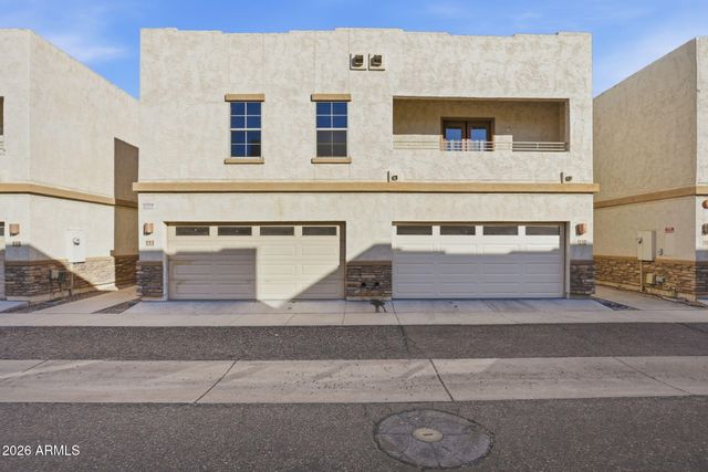 15818 N 25th Street 111, Phoenix, AZ 85032