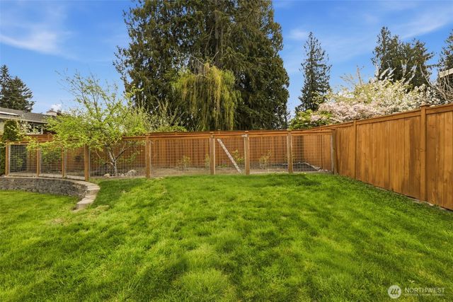 4712 183rd Place SW, Lynnwood, WA 98037